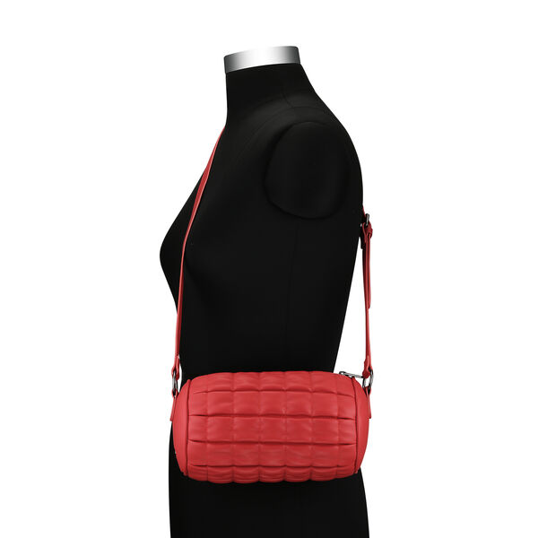 RED QUILTED SLING BAG - image number 4