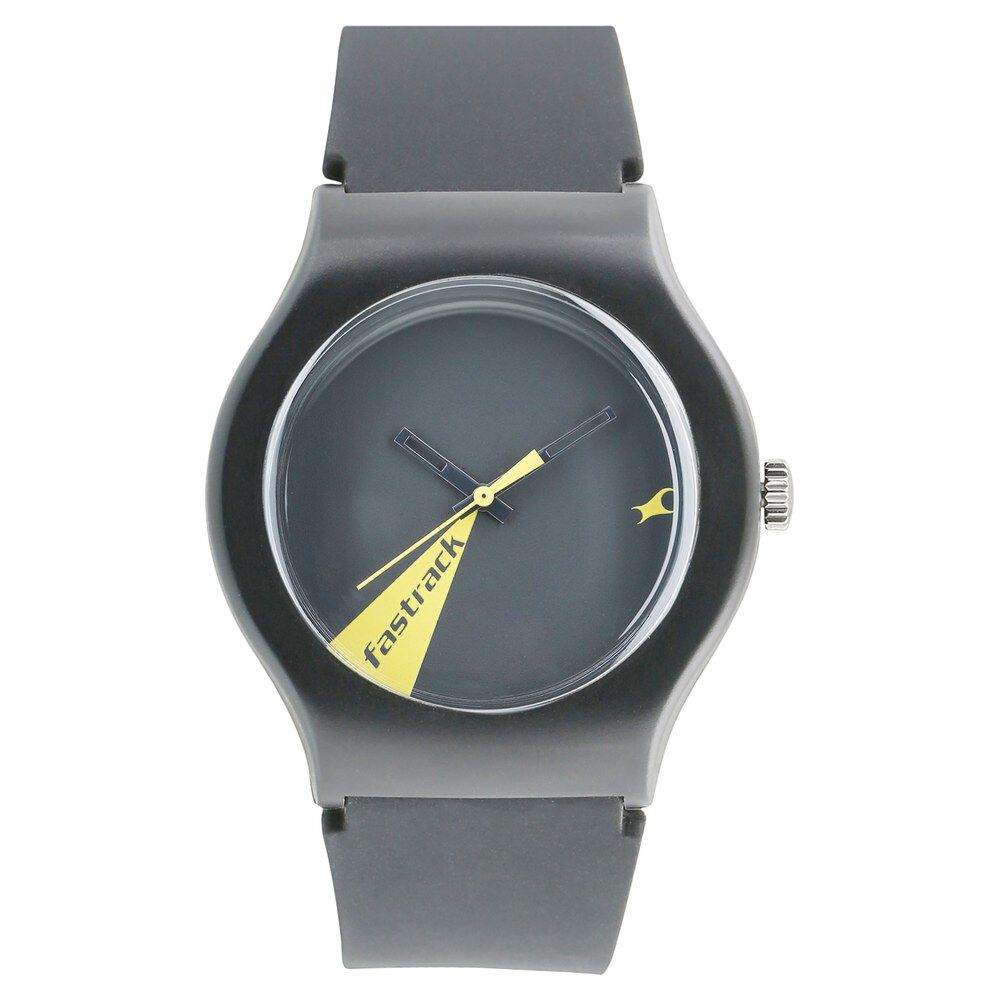 Fastrack black dial online silicone strap watch