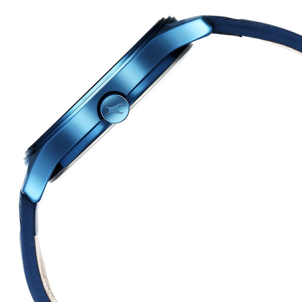 Fastrack blue leather analog store watch