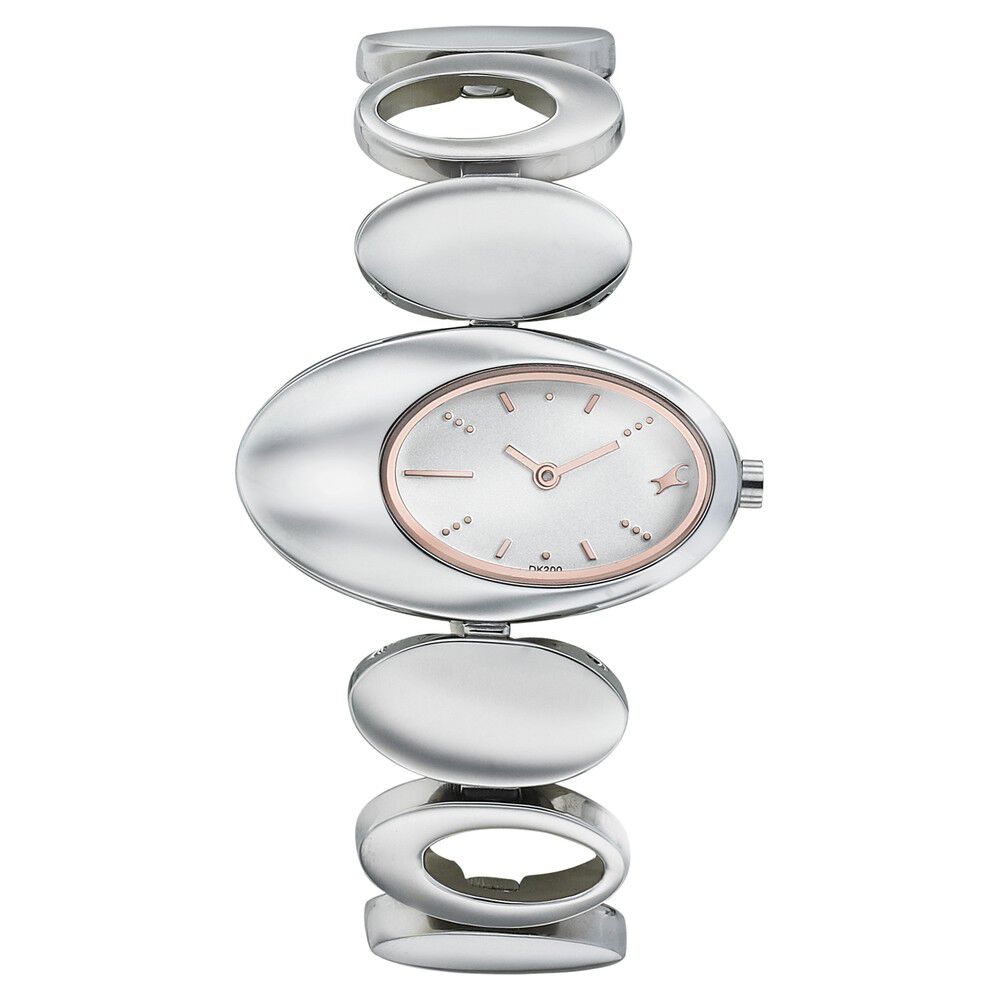 Fastrack watch deals 200