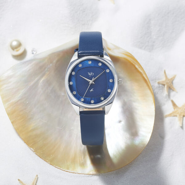 Fastrack Vyb Spotlight Quartz Analog Blue Dial Leather Strap Watch for Girls - image number 2