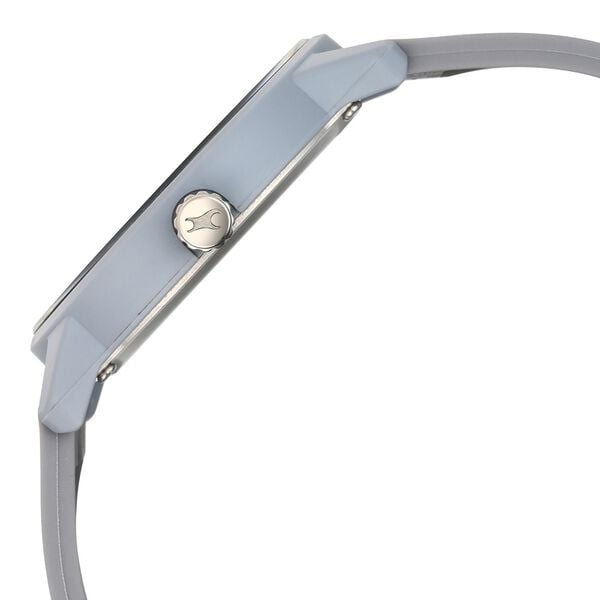 Fastrack Y2K Analog with Icy Blue Dial Silicon Strap Watch for Guys - image number 4