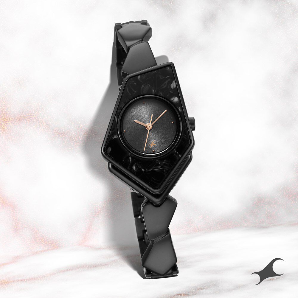 Fastrack Younique Quartz Analog Grey Dial Metal Strap Watch for