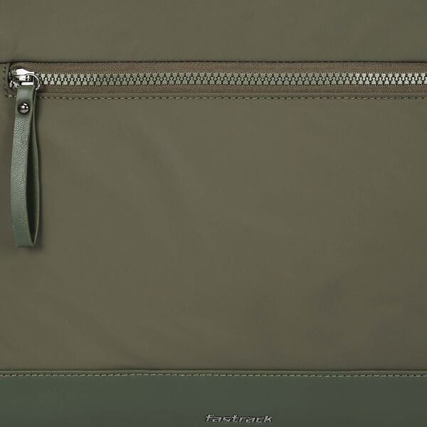 Nylon edit laptop tote -  olive - image number 9