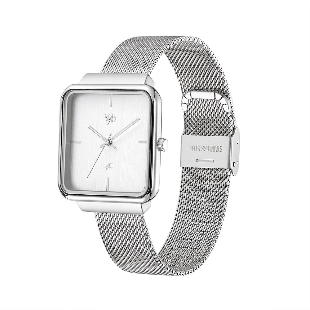 Fastrack band for girls sales