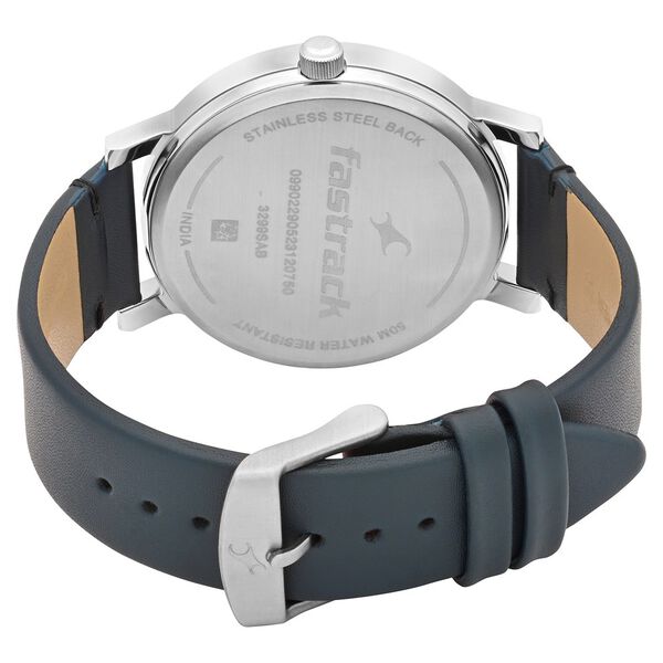 Fastrack Crush Quartz Analog Black Dial Leather Strap Watch for Guys - image number 4