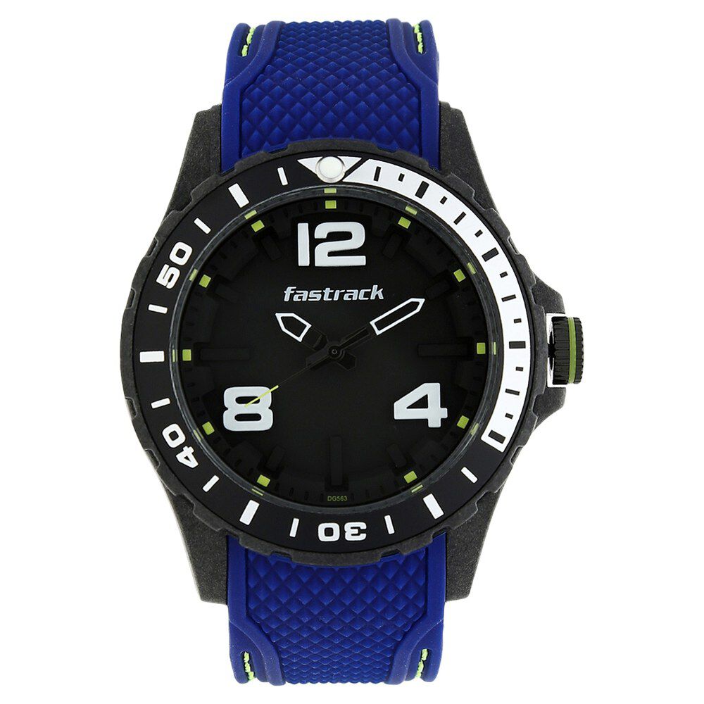Analog watch with store light