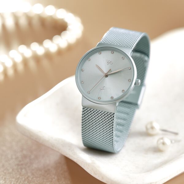 Fastrack Vyb Bliss Quartz Analog Green Dial Sea Green Color Metal Strap Watch For Girls - image number 0