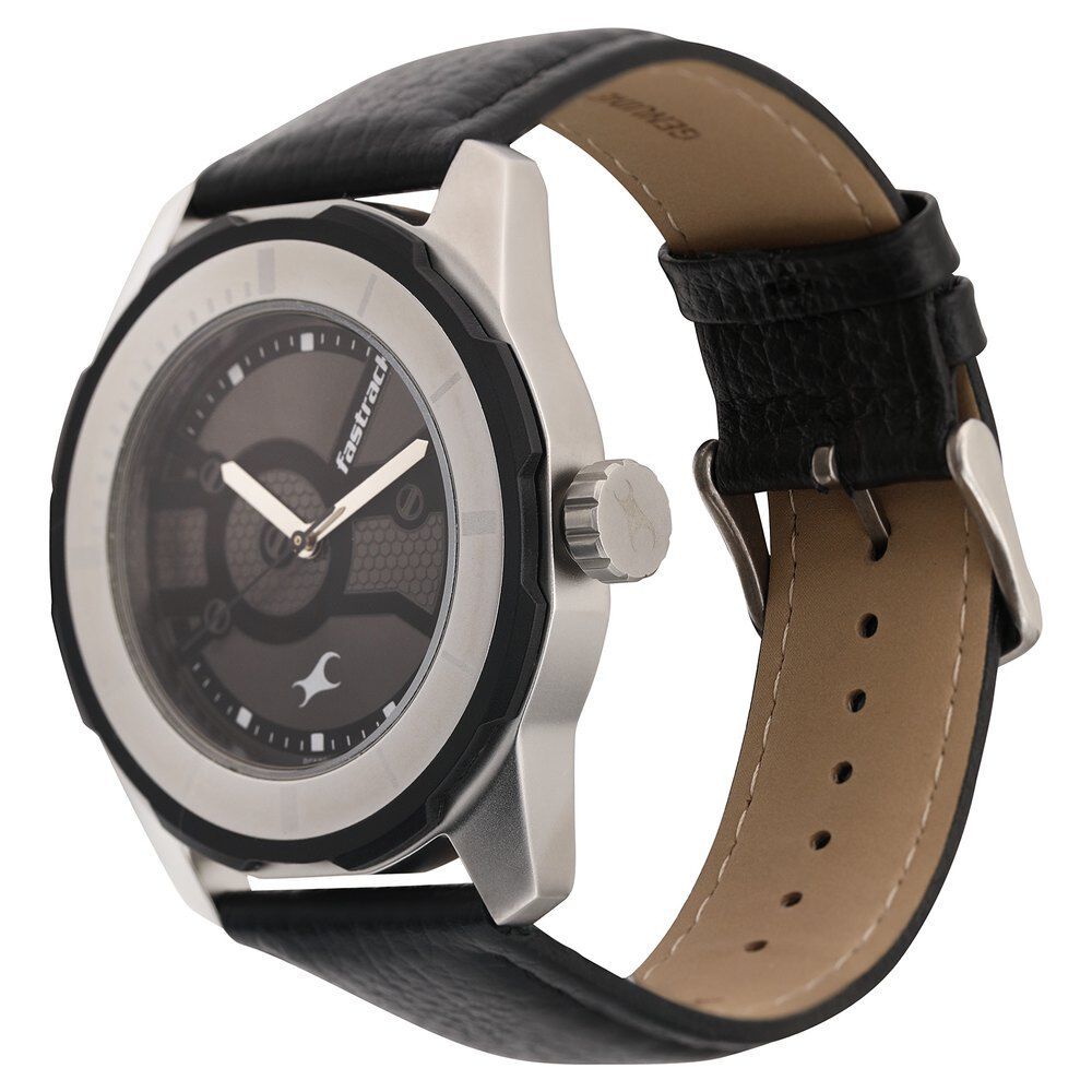 Fastrack 3099ssb price discount