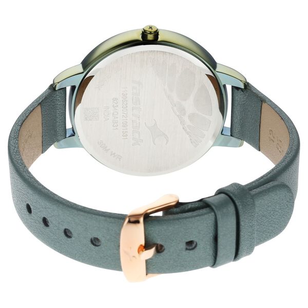 Fastrack Glitch Quartz Analog Blue Dial Leather Strap Watch for Girls - image number 4