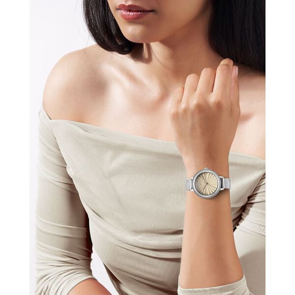 Fastrack Stunners X Quartz Analog Ivory Dial Stainless Steel Strap Watch For Girls - image number 5