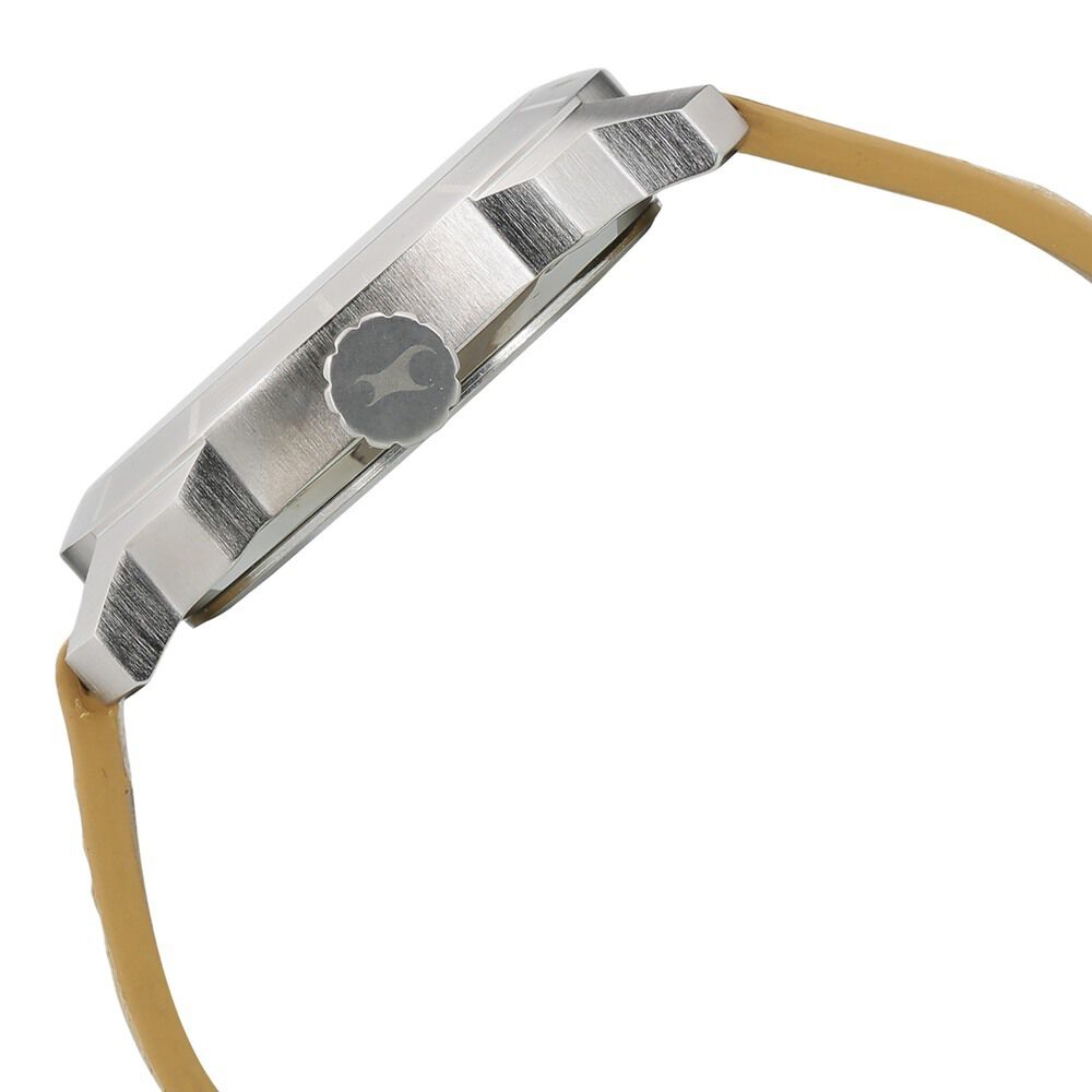 Fastrack Loopholes Quartz Analog Grey Dial Leather Strap Watch for