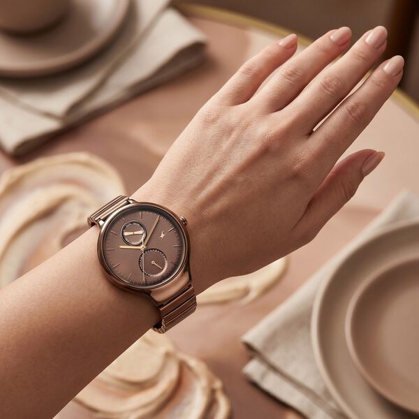 Fastrack Gelato brown multifunction metal strap watch with Chocolate dial for Girls - image number 7