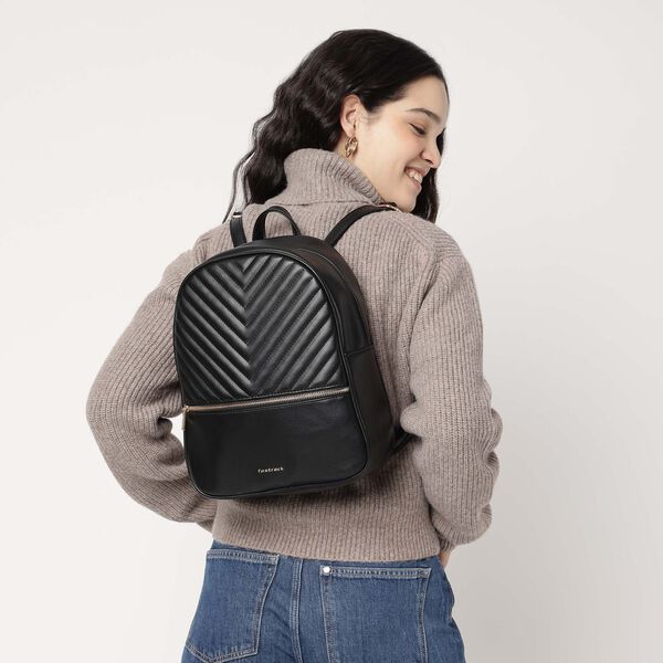 Fastrack LuxeQuilt Backpack - image number 1