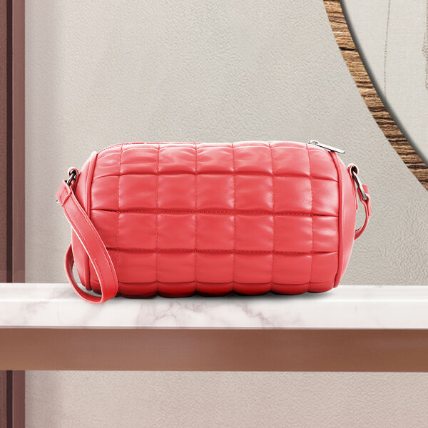 RED QUILTED SLING BAG - image number 0