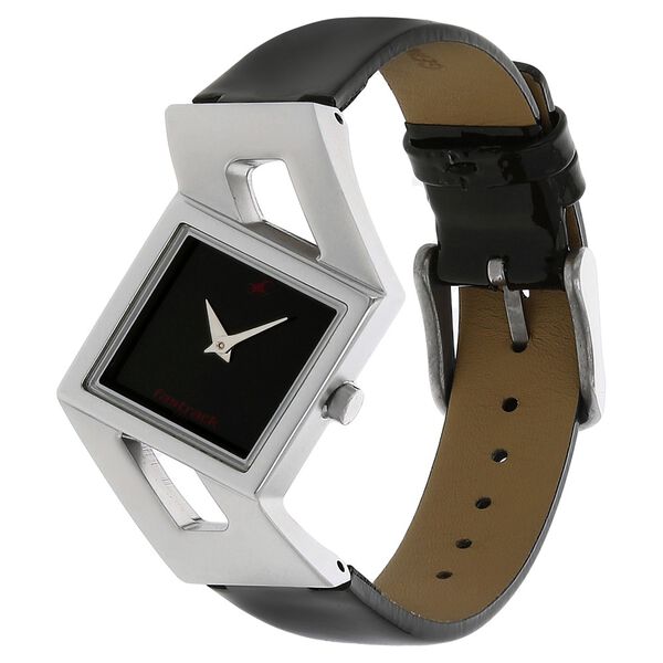 Fastrack Quartz Analog Black Dial Leather Strap Watch for Girls - image number 1