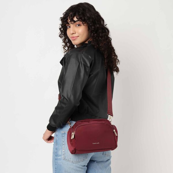 Fastrack Cherry Zip Sling - image number 0