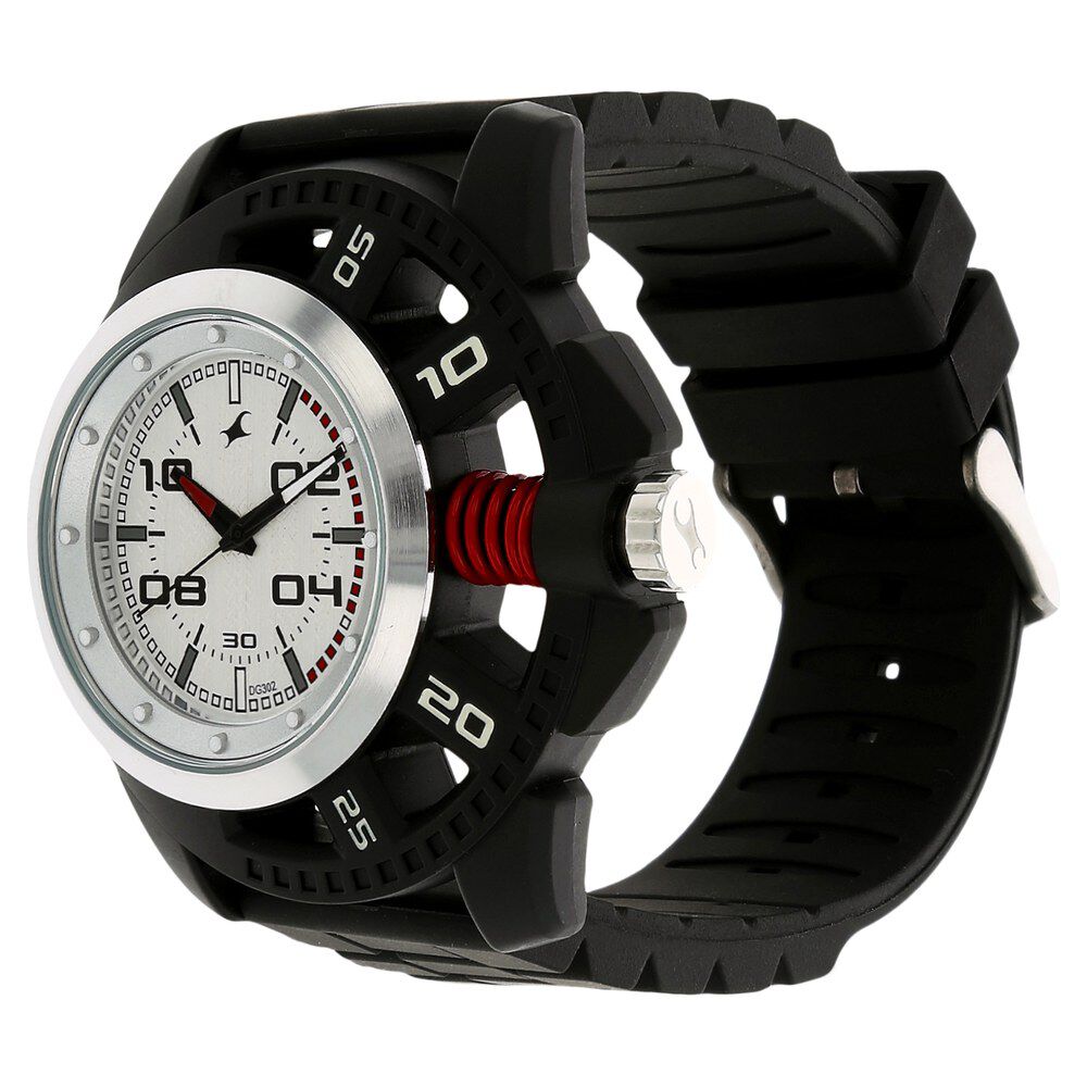 Buy Online Fastrack Quartz Analog Silver Dial Plastic Strap Watch for Guys nk38028pp01 Fastrack