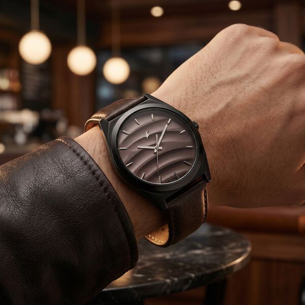 Fastrack Gelato Black leather strap watch with Chocolate dial for Guys - image number 7