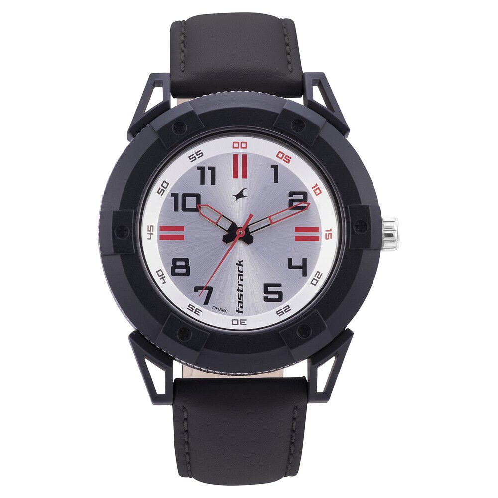Fastrack watches for sales guys below 1000