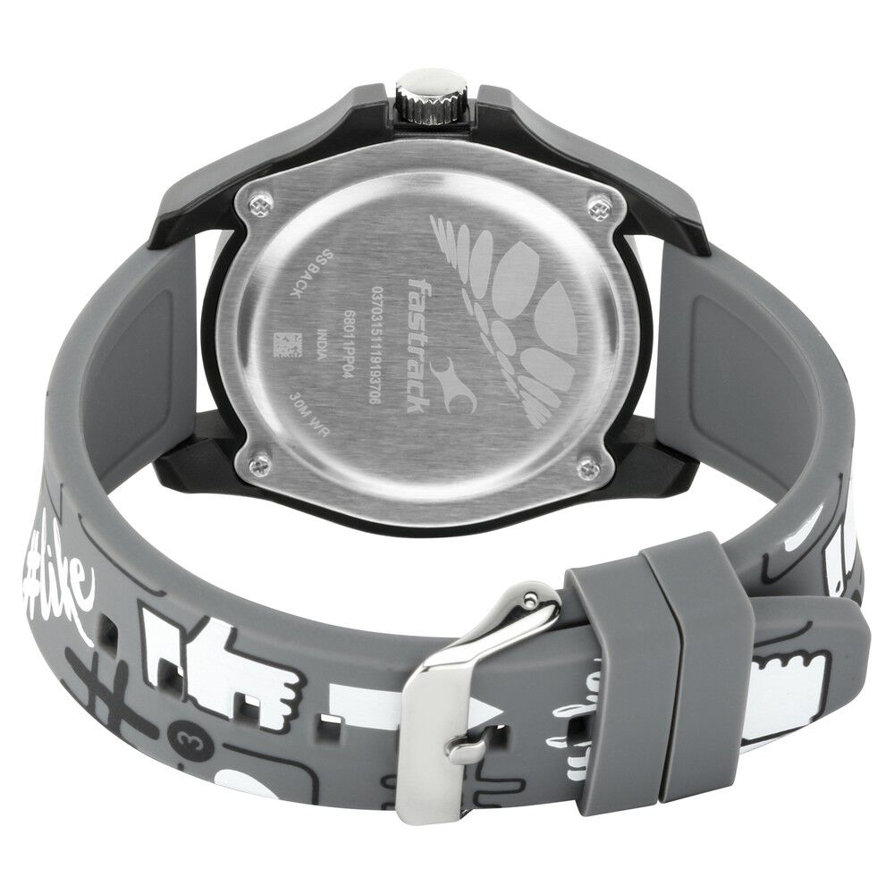 Fastrack titan ss back 30m wr 2025