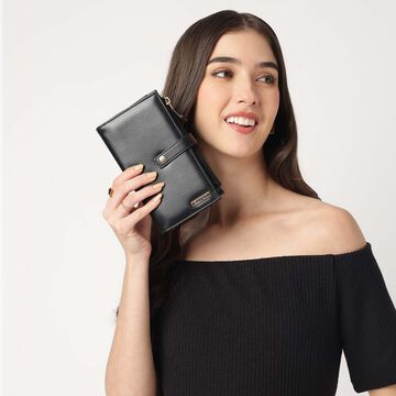 Black snapfold wallet