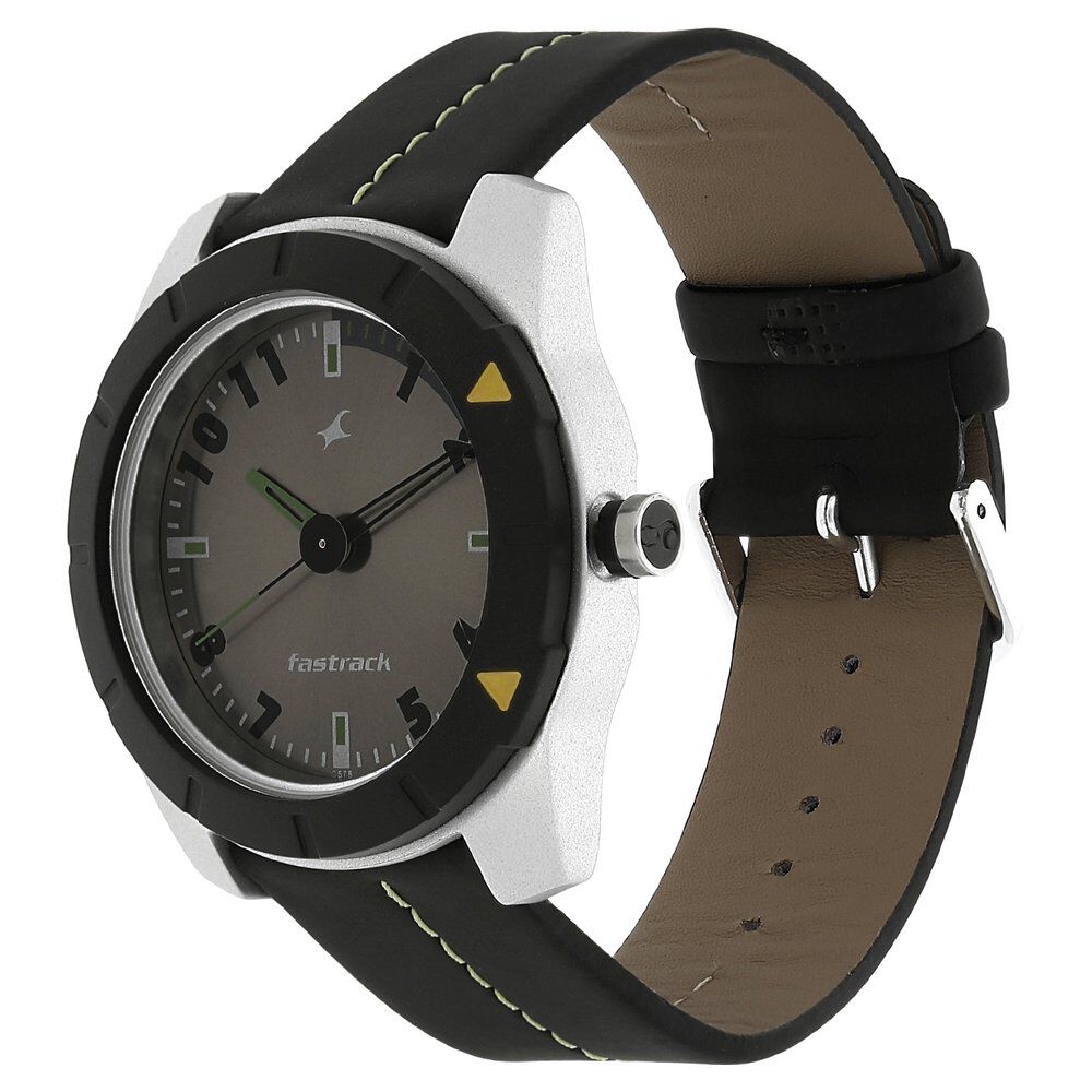 Fastrack outlet plastic strap