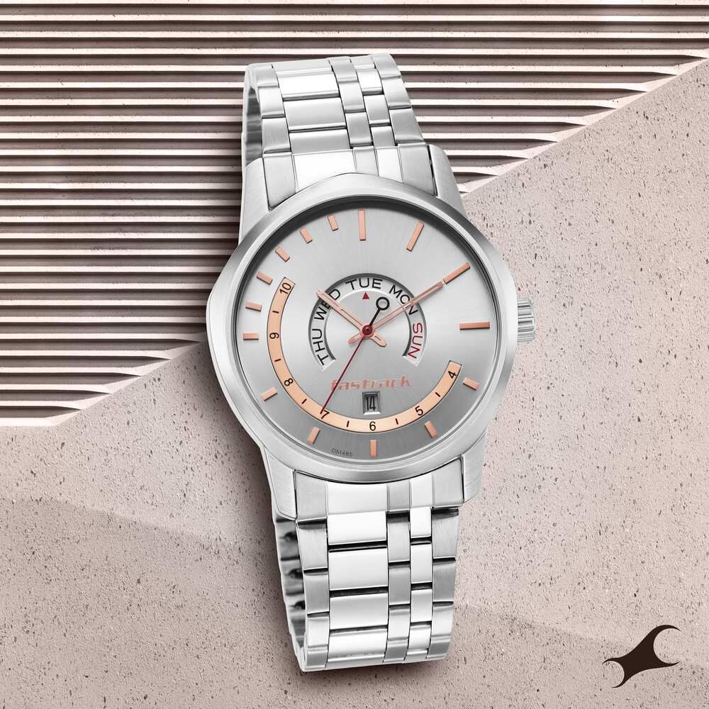 Metal analog clearance men's watch