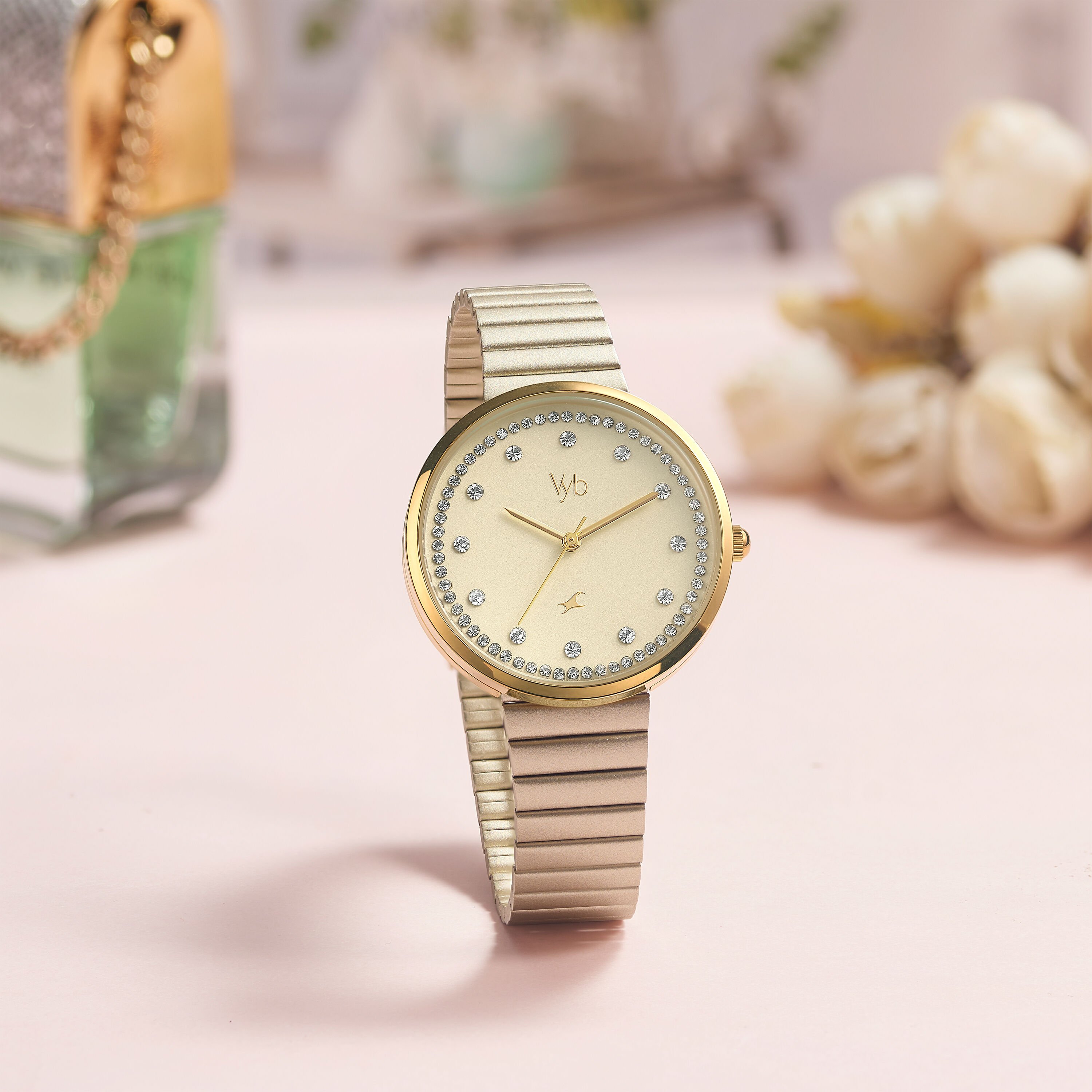 Fastrack ladies clearance watch golden