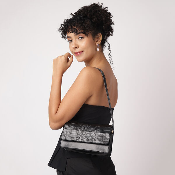 Fastrack Structured Shoulder Bag for Women | Trendy Shoulder Bag for Girls, Ladies, Women | Chic Textured Bag Made of High Quality Faux Leather (Black) - image number 7