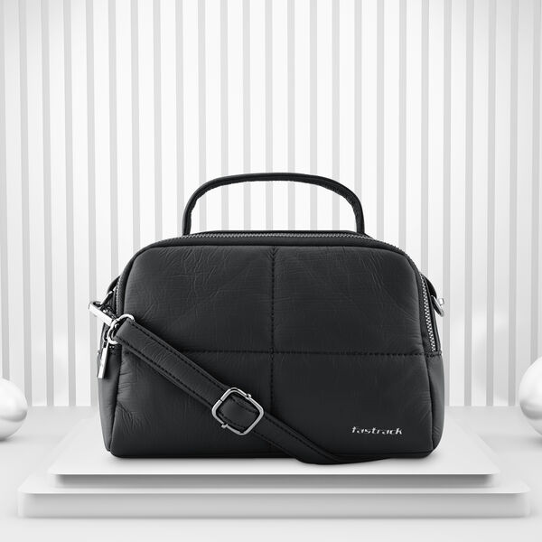 Black Sling Bag - image number 0