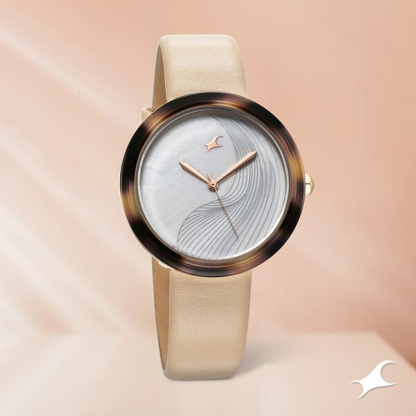 Fastrack Younique Quartz Analog Mother Of Pearl Dial LeatherStrap Watch For Girls - image number 0