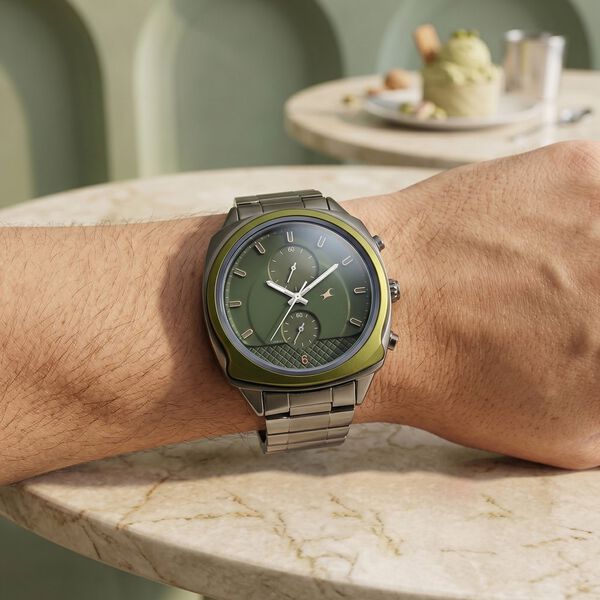 Fastrack Gelato Gunmetal chronograph watch with Pista green dial for Guys - image number 7