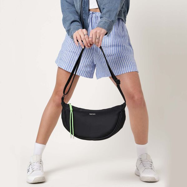 Fastrack black curve sling - image number 0
