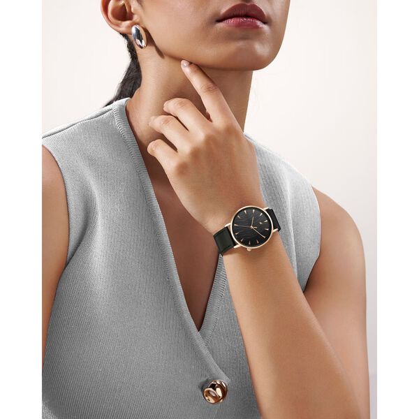 Fastrack Stunners X Quartz Analog Black Dial Leather Strap Watch For Girls - image number 5