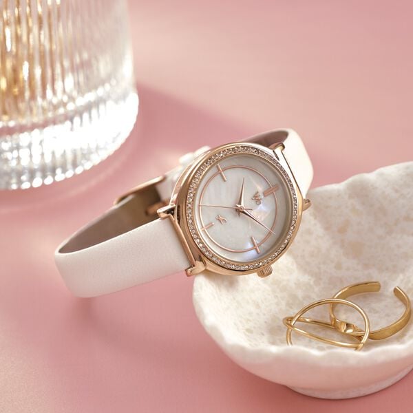 Fastrack Vyb Spotlight Quartz Analog Mother of Pearl Dial White Leather Strap Watch For Girls - image number 0