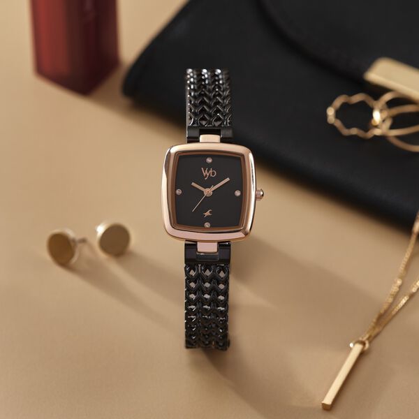 Fastrack Vyb Showstopper Quartz Analog Black Dial Black Metal Strap Watch For Girls - image number 0