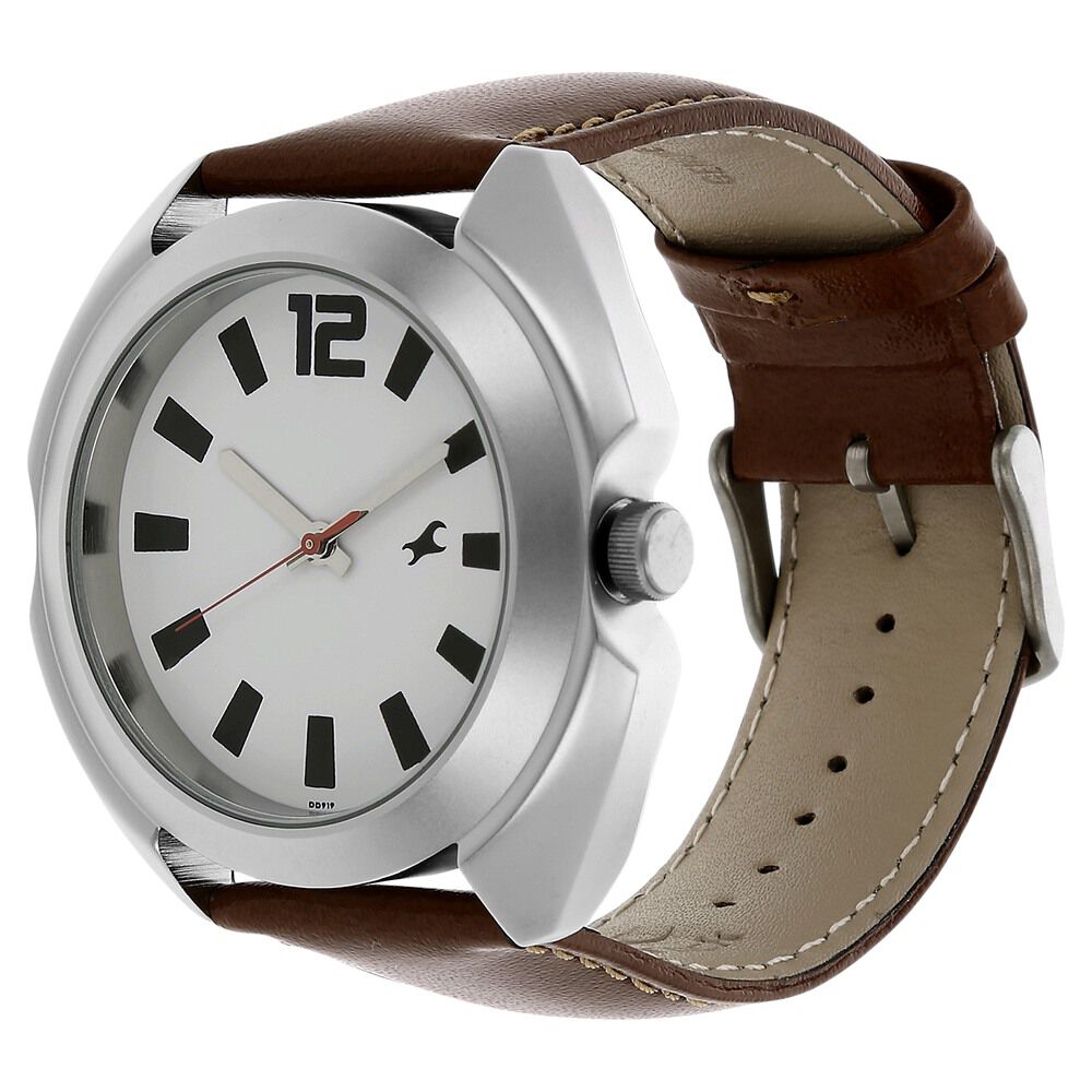 Buy Online Fastrack Quartz Analog White Dial Leather Strap Watch for Guys nr3117sl01 Fastrack