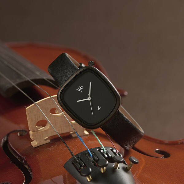 Fastrack Vyb Prodigy Quartz Analog Black Dial Leather Strap Watch for Girls - image number 2