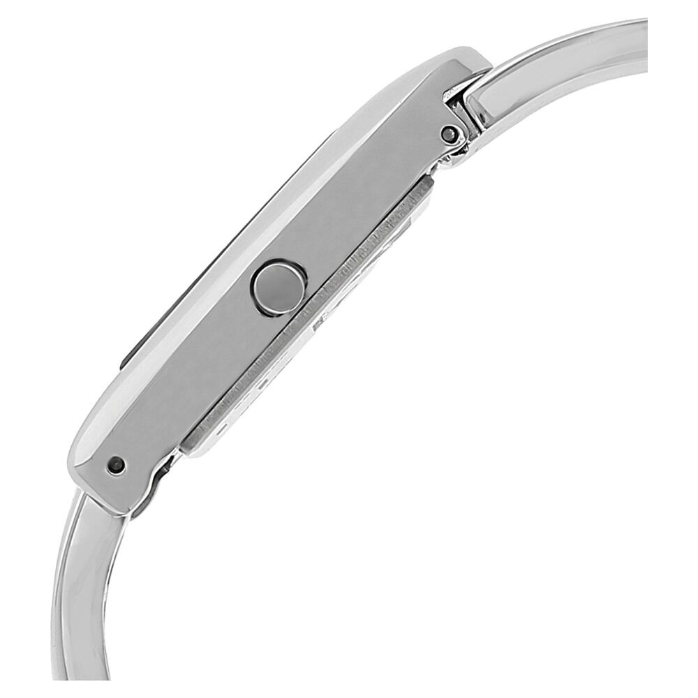 Buy Online Fastrack Quartz Analog Purple Dial Metal Strap Watch for Girls np2262sm02 Fastrack
