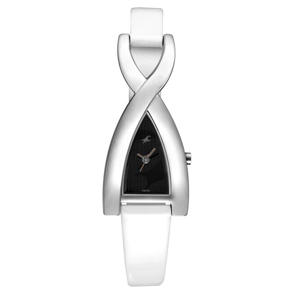 Fastrack Quartz Analog Black Dial Leather Strap Watch for Girls