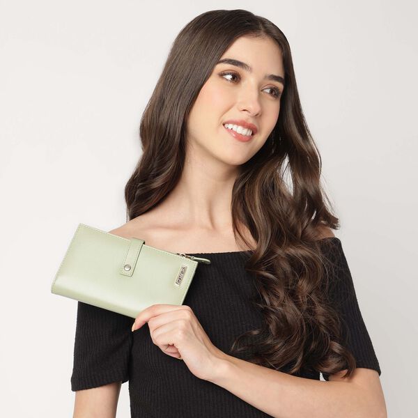 Olive snapfold wallet - image number 0