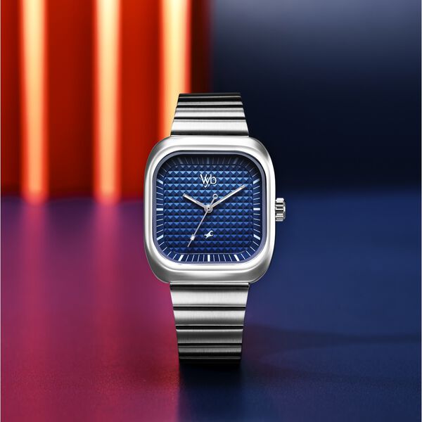 Fastrack Vyb Maverick Quartz Analog Blue Dial Silver Metal Strap Watch For Guys - image number 0