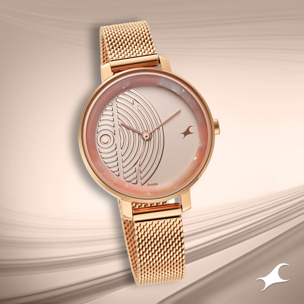 Fastrack Younique Quartz Analog Rose Gold Dial Stainless Steel
