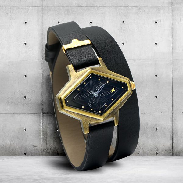 Fastrack Wonder Woman Quartz Analog Black Dial Leather Strap Watch for Girls - image number 0