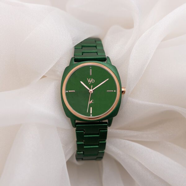 Fastrack Vyb Slayer Quartz Analog Green Dial Metal Strap Watch for Girls - image number 0