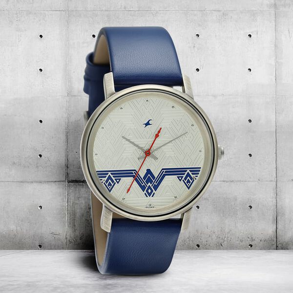 Fastrack Wonder Woman Quartz Analog Silver Dial Leather Strap Watch for Girls - image number 0
