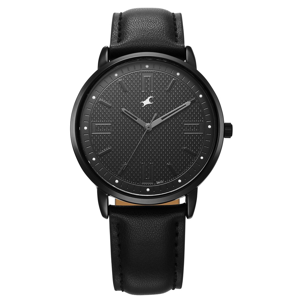 Buy Online Fastrack Stunners X Quartz Analog Black Dial Leather