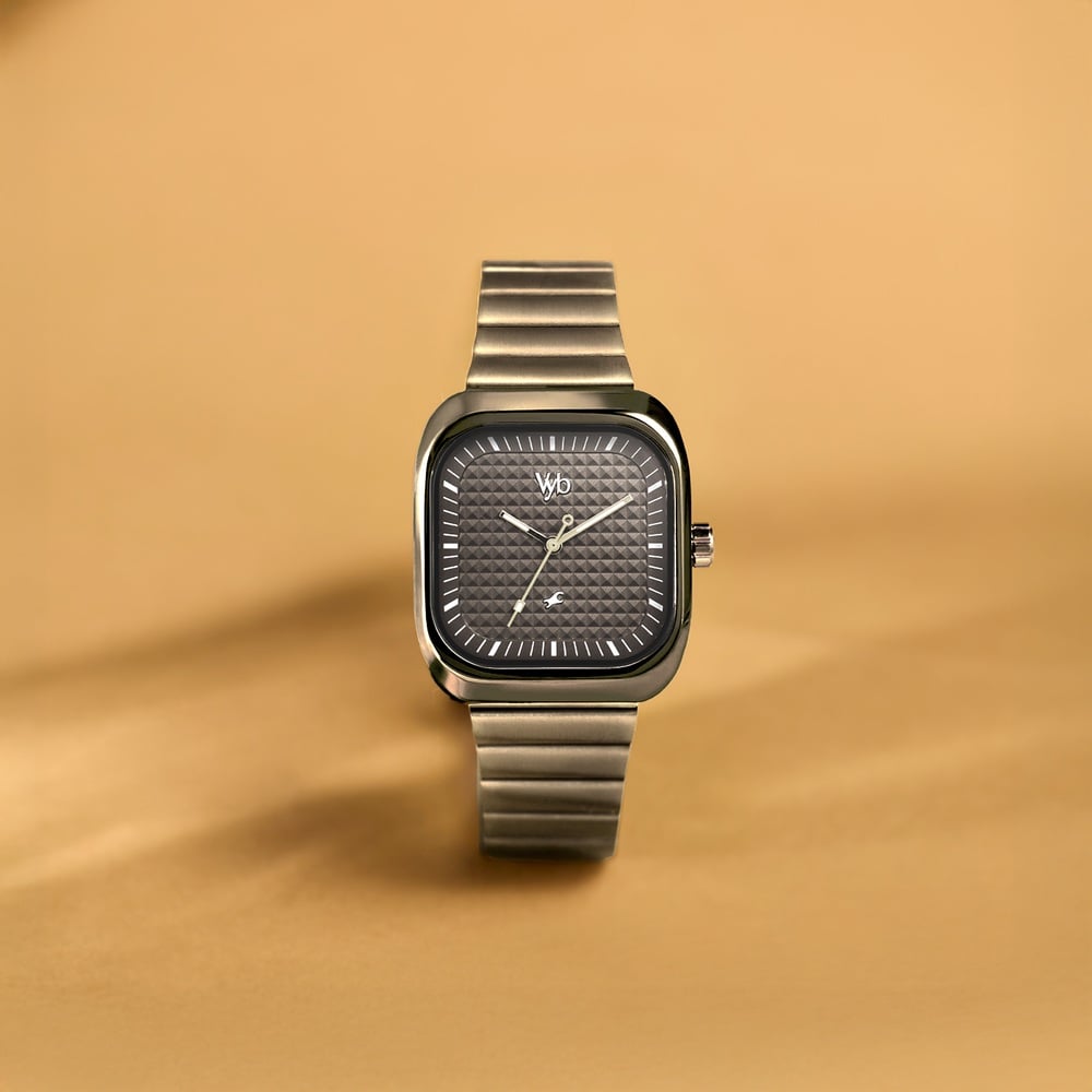 Buy Online Fastrack Vyb Maverick Quartz Analog Khaki Dial Metal